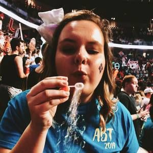 Meet your Posher, Ally